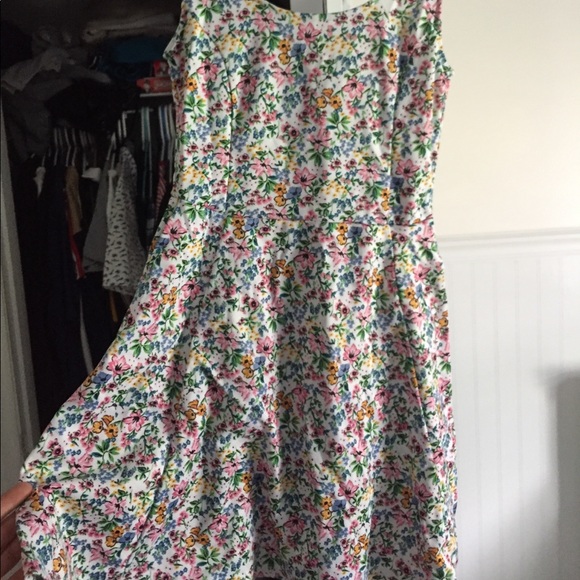 Dress - Picture 3 of 6